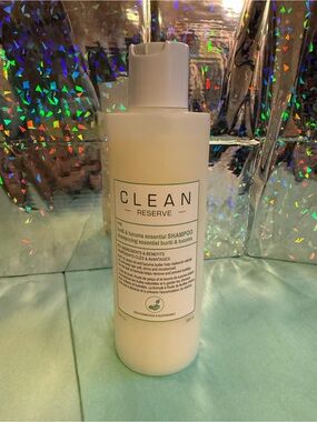 CLEAN Reserve Buriti & Tucuma Essential Shampoo - 10 oz
